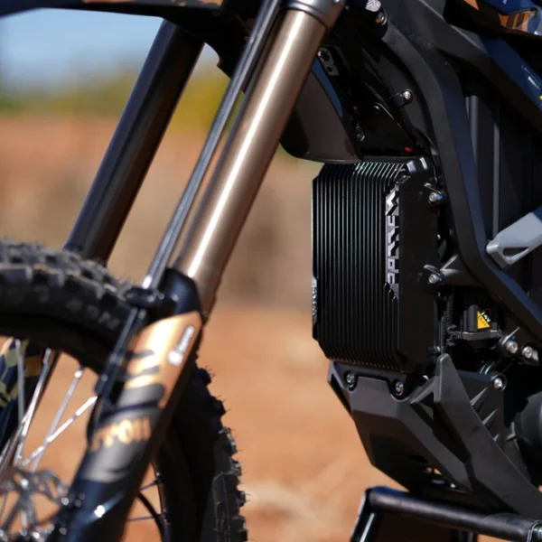 Surron Ultra Bee X HP Black Electric Dirt Bike 2025 - Image 6